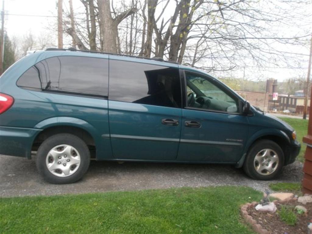 van 001.jpg